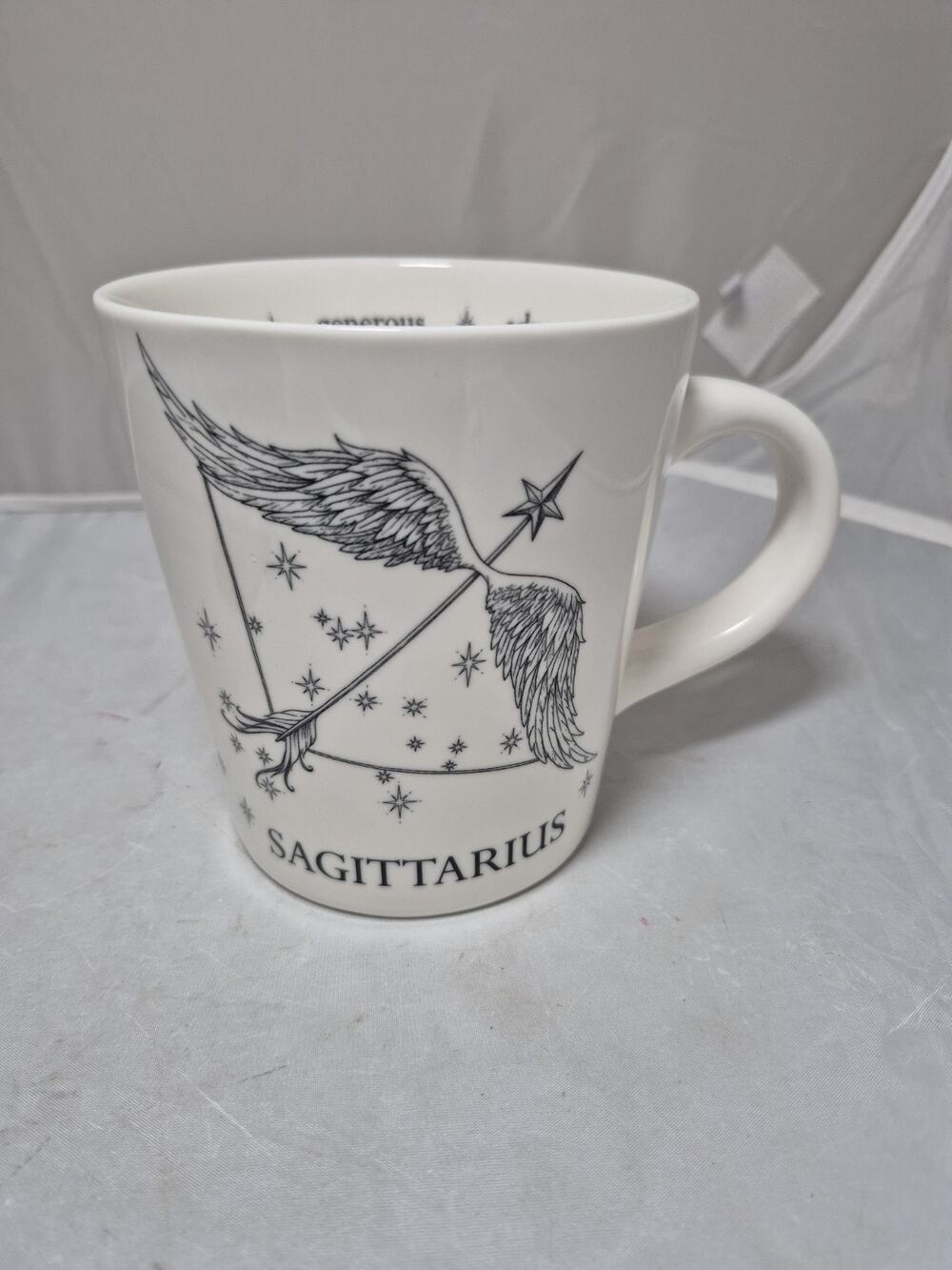 💥 Williams Sonoma SAGITTARIUS Zodiac 18 oz Coffee Mug Rory Dobner Designed